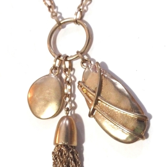 CHICO'S MATTE GOLD-TONE TASSEL WITH CHARMS 28-34" NECKLACE - Picture 2 of 8